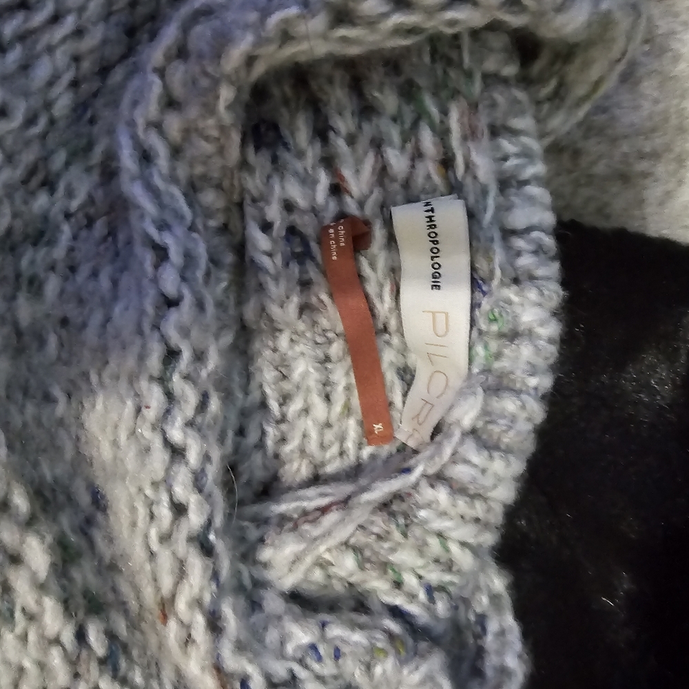 Sweater - Picture 2 of 2